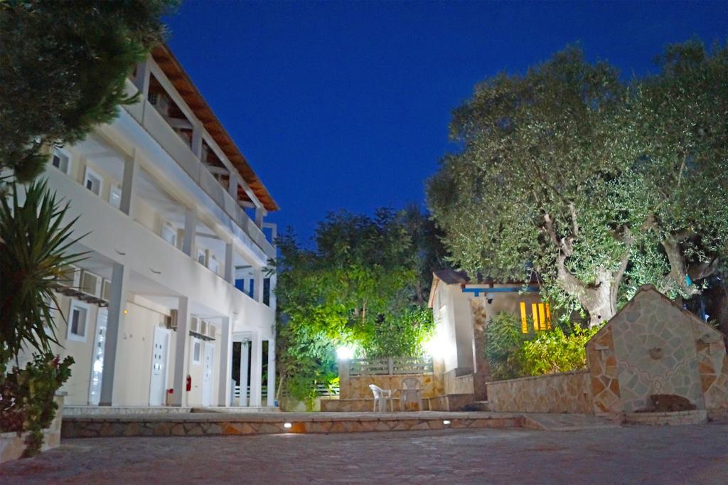 Pouliezos Koklanis Zante Apartments Alykes  Exteriör bild