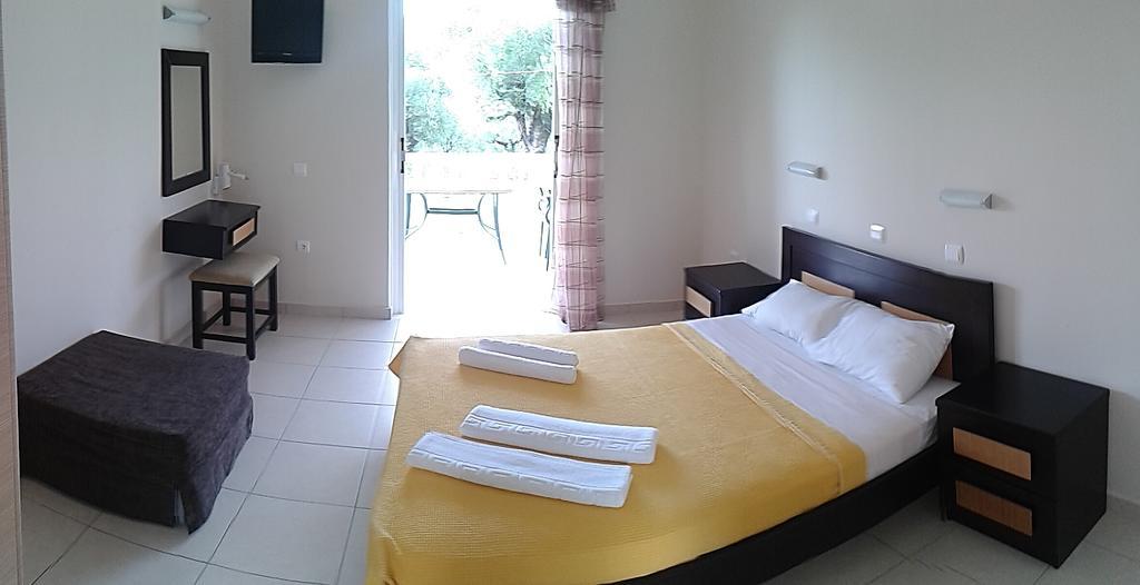 Pouliezos Koklanis Zante Apartments Alykes  Exteriör bild