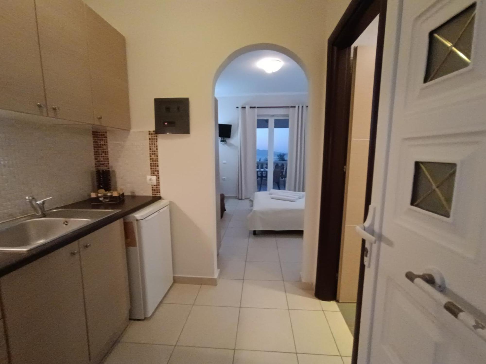 Pouliezos Koklanis Zante Apartments Alykes  Exteriör bild