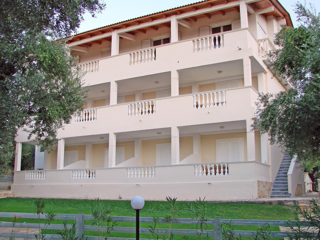 Pouliezos Koklanis Zante Apartments Alykes  Exteriör bild
